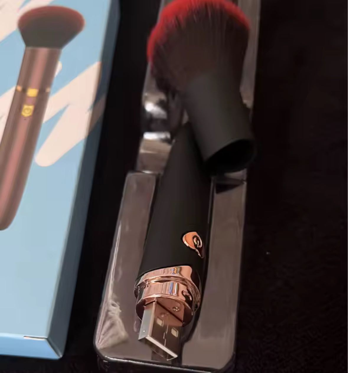 Vibromasseur pinceau 2 en 1