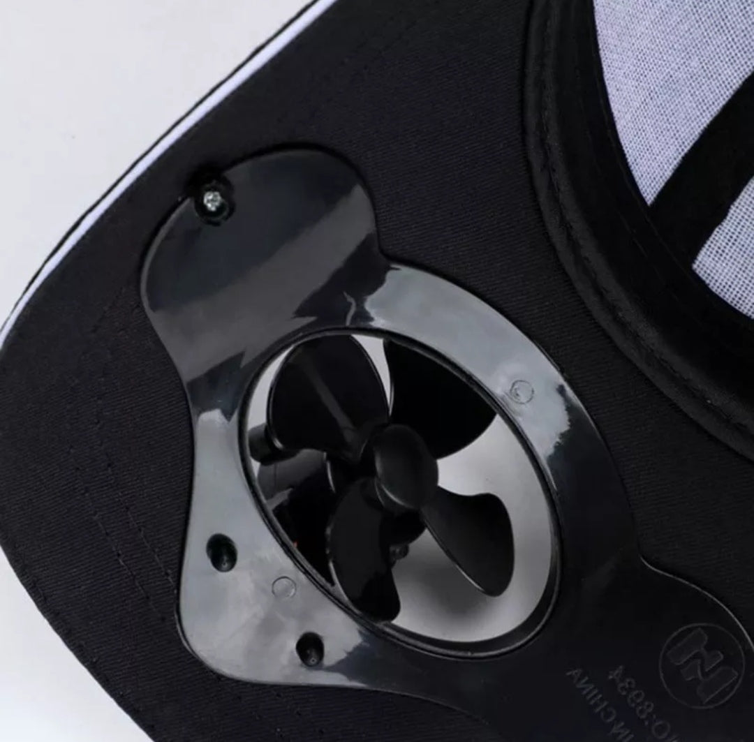 Lucifer On You - Casquette alimentée solaire avec mini ventilateur pour l' été  